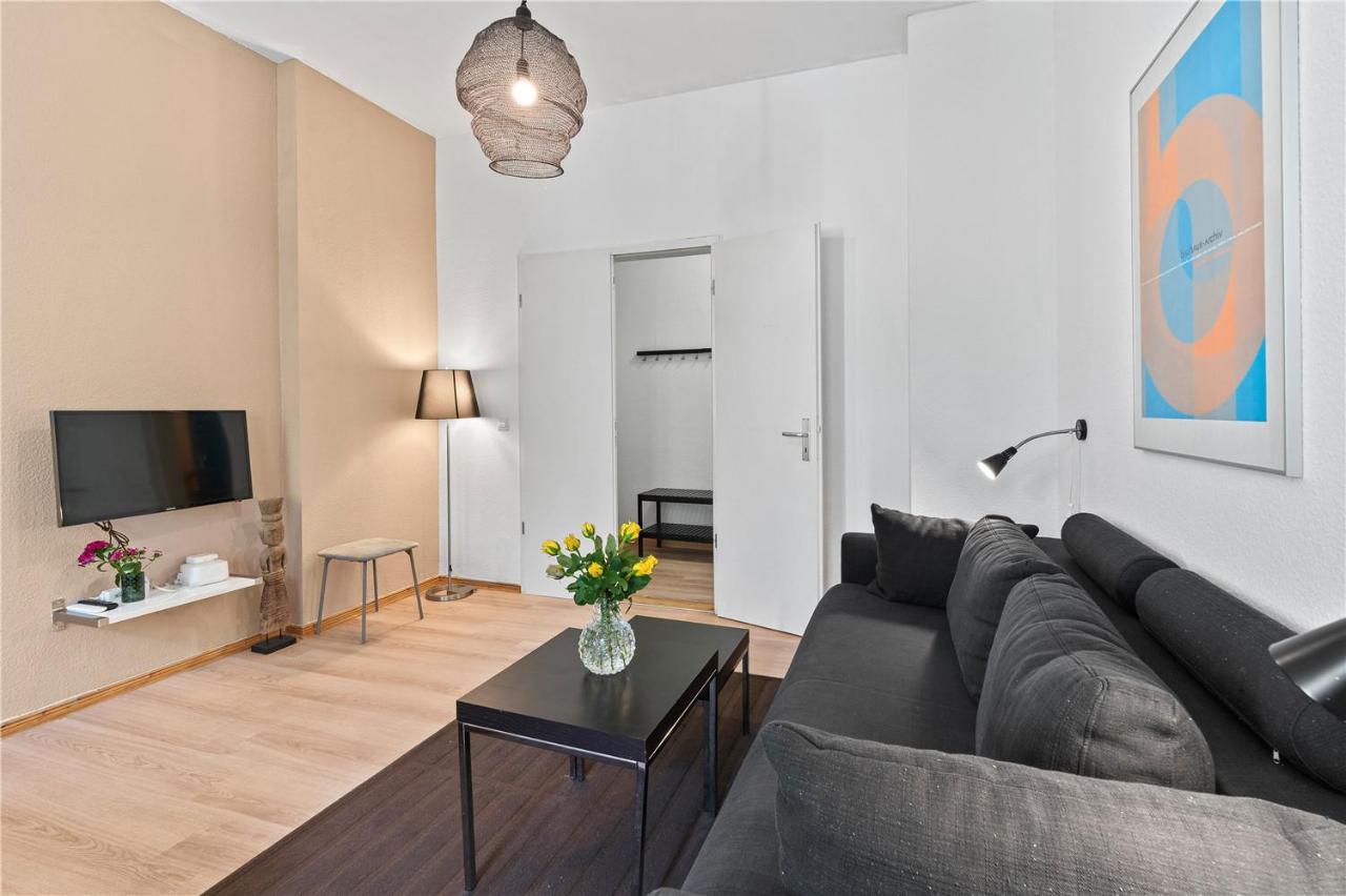 Holiday 33 Apartments Efg Schoenhauser Allee Mit Balkon Berlin Exterior photo